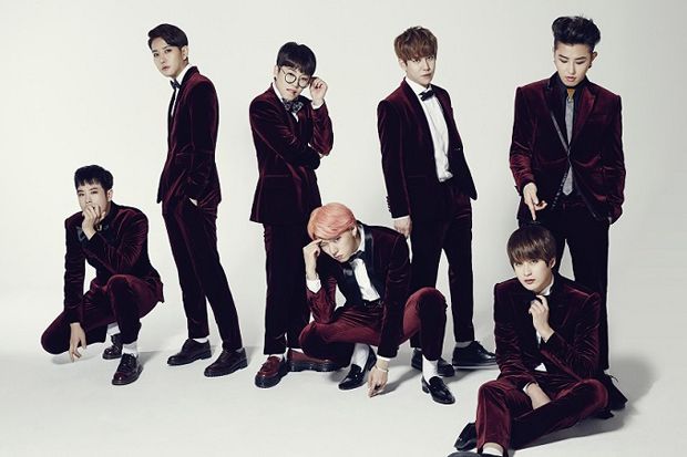 Block-B Sukses Geser...