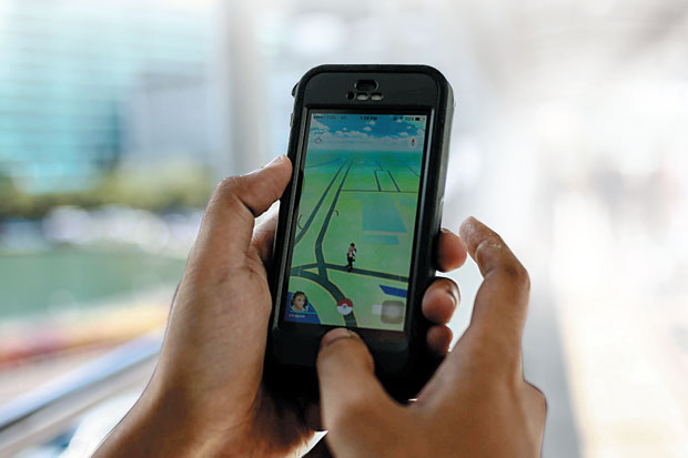 Main Pokemon Go Ketika...