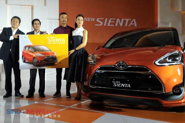 All New Sienta Resmi...