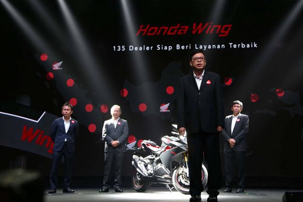 135 Wing Dealer Honda...