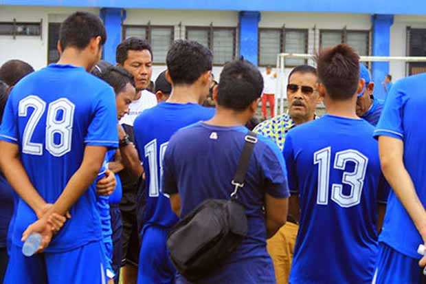 Kecewa Performa Anjlok,...