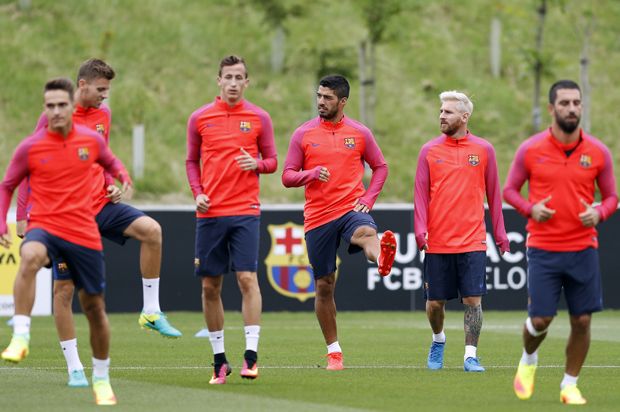 Messi Akan Pimpin Barcelona...