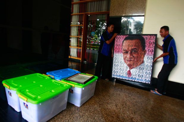 Di-Reshuffle, Anies...