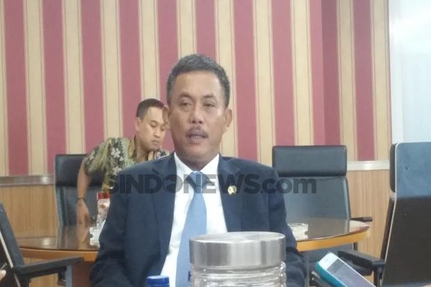 Uji Coba Ganjil Genap,...