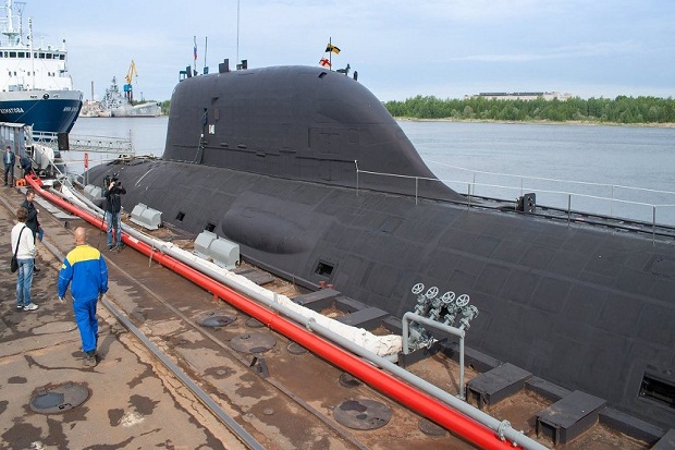 Kapal Selam Nuklir Rusia...