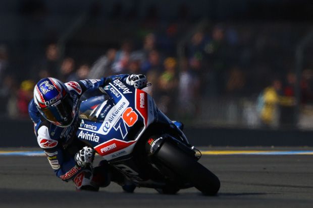 Loris Baz Bertahan di...