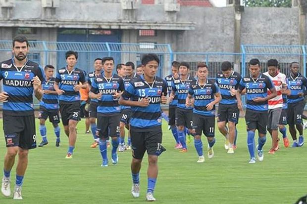 Gawat, Lini Tengah MU...