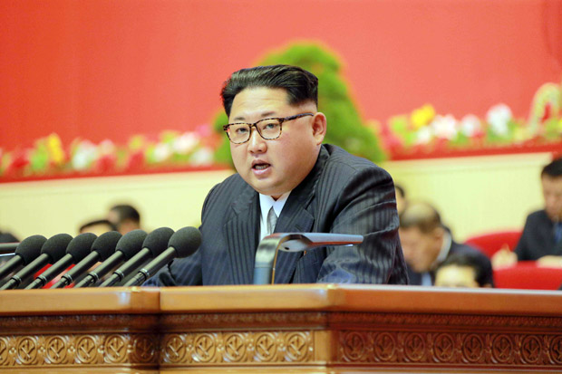 Jong-un Dijatuhkan Sanksi,...