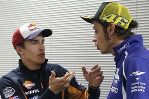 Melalui WhatsApp, Rossi...