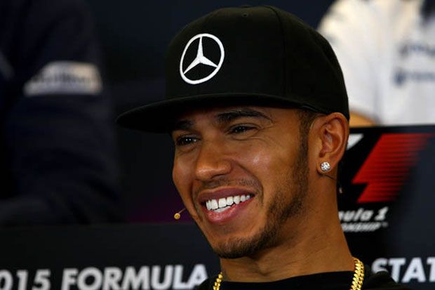 Lewis Hamilton Bikin...