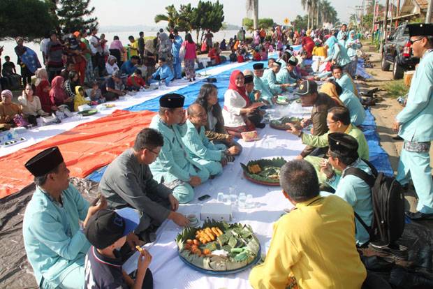 Nikmati Pesona Festival...