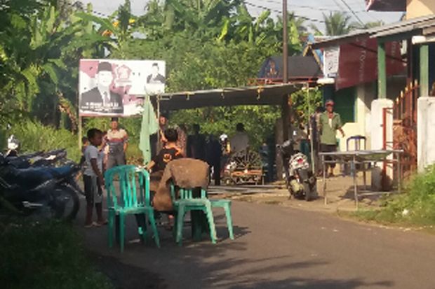 Hasan Tewas dalam Kamar,...