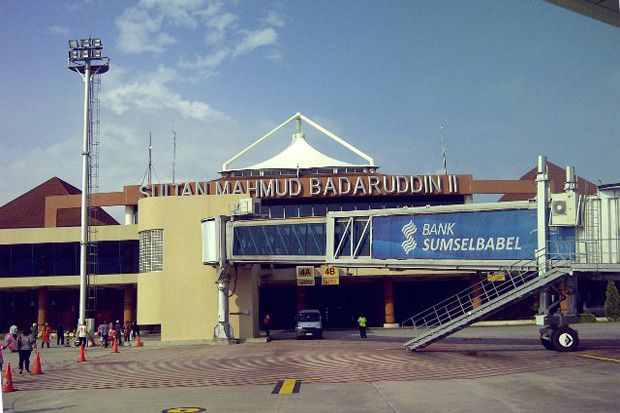 Penerbangan Perdana...