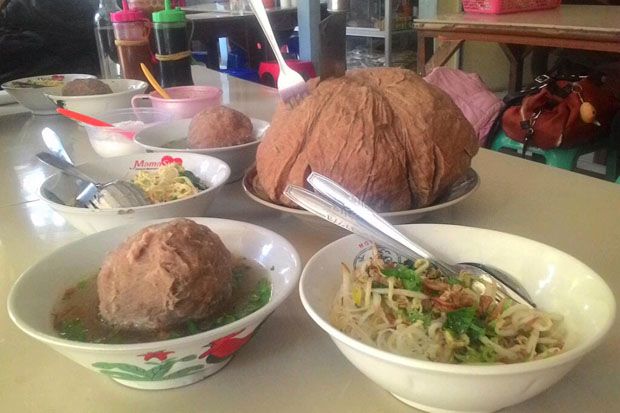 Astagfirullah, Bakso...