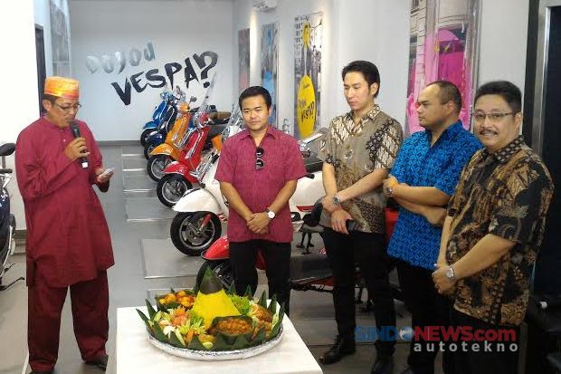 Dealer Piaggio Pondok...