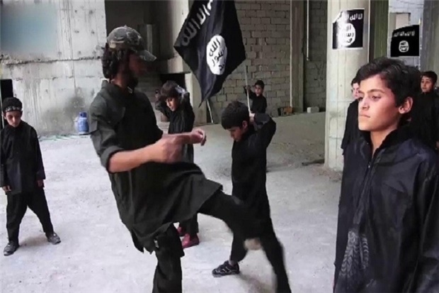 Rusia: ISIS Latih Anak-anak...
