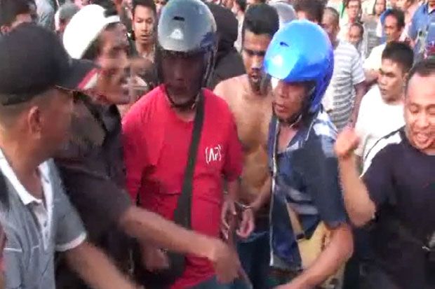 Diduga Selipkan Narkoba...