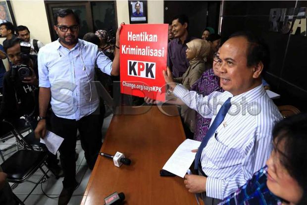 Kontras Ingin Ada Tim...