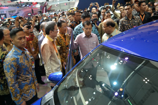 Daihatsu Sigra Hipnotis...