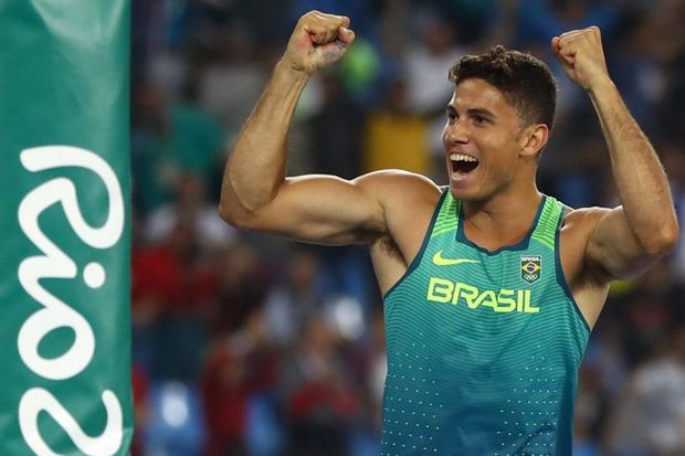 Thiago da Silva, Pendobrak...