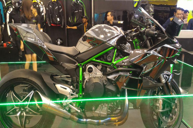 Kawasaki Pajang Ninja...