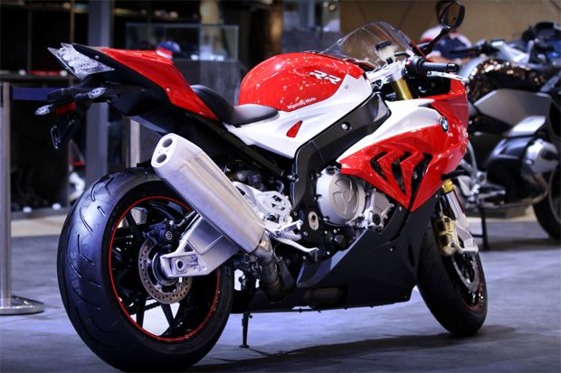 BMW S 1000 RR, Perpaduan...
