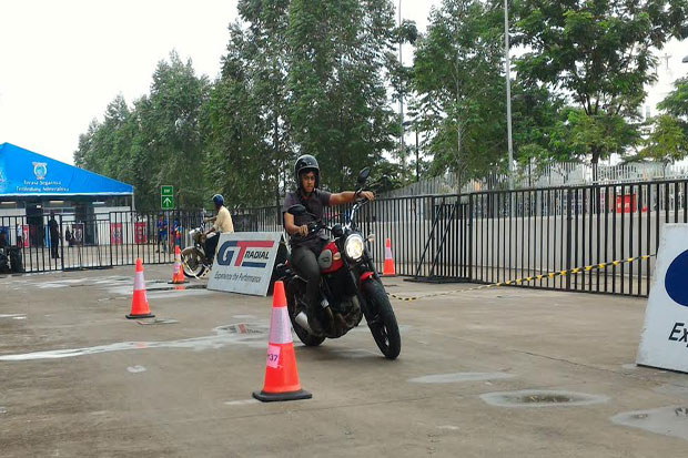Tes Motor Bertenaga...