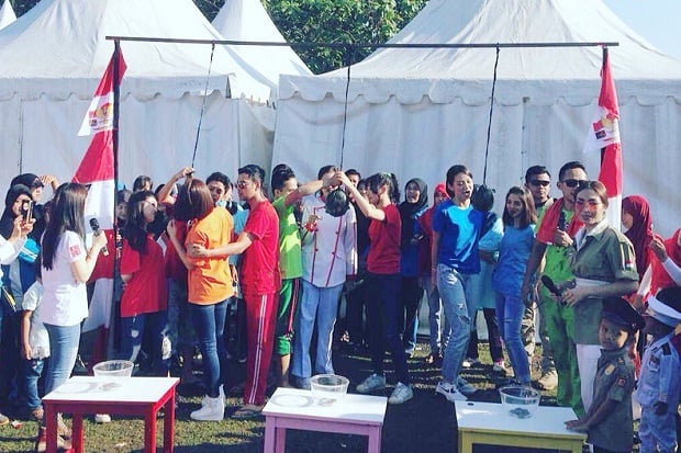 Serunya JKT48 Lomba...