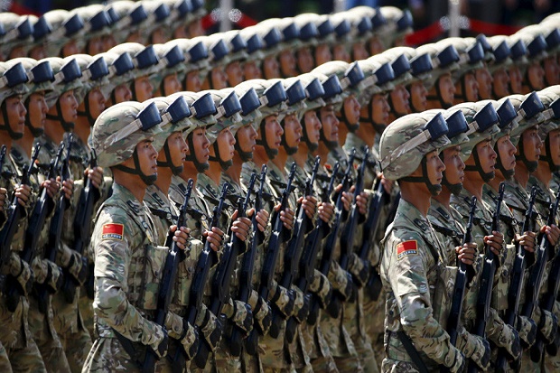 Perkuat Kerjasama Militer,...