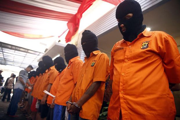 Polda Tangkap 3 Pencuri...