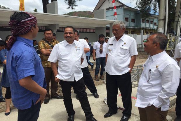 Menpar Arief Yahya Blusukan...