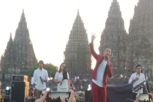 Dua Mahakarya Indonesia...