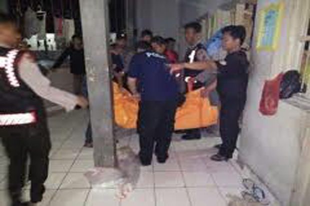 Sebelum Gantung Diri,...
