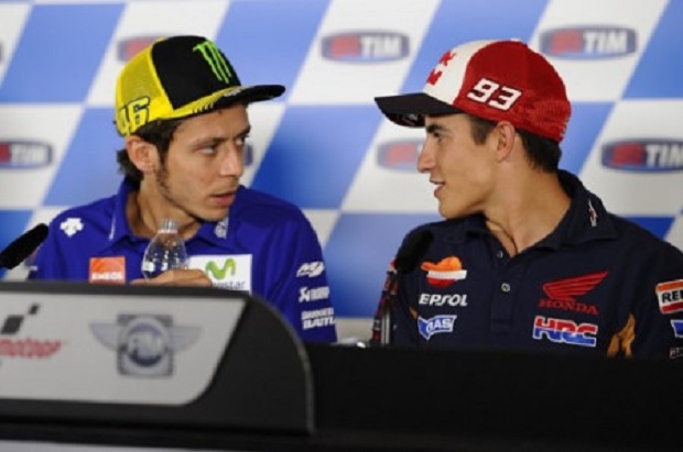 Rossi Ngambek Ditelikung...