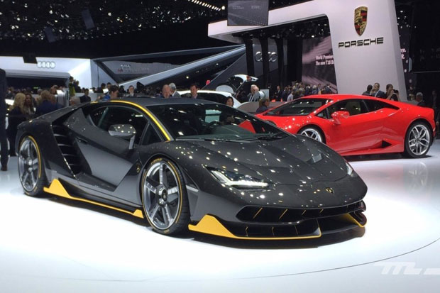 Lekuk Bodi Lamborghini...