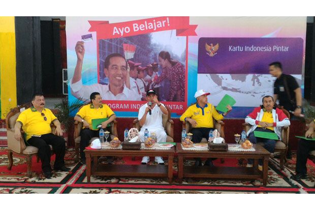 Mendikbud Buka Porseni...