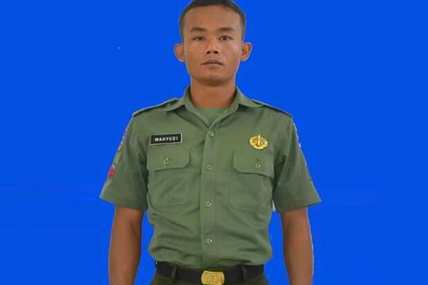Keluarga Anggota TNI...
