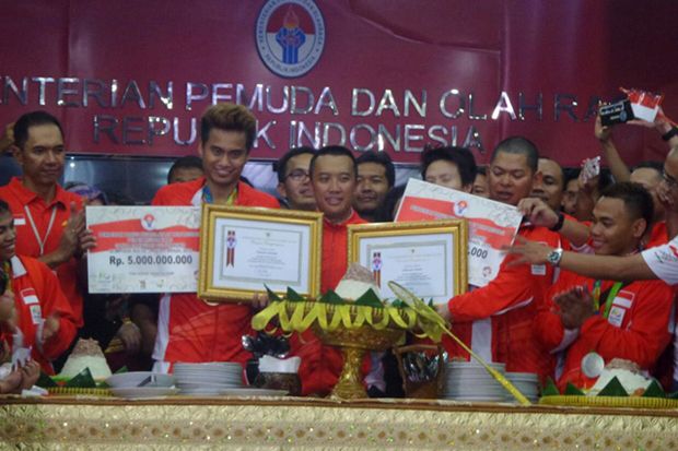 Bonus Owi/Butet Masing-Masing...