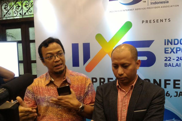 Kembangkan Infrastruktur...