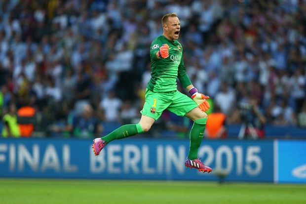 Claudio Bravo Cabut,...