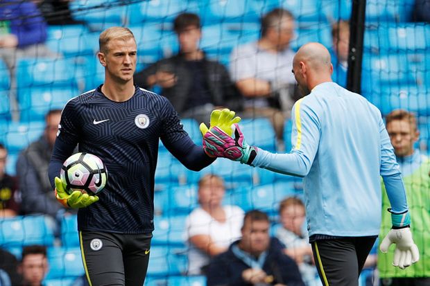 Lawan Steaua Bucharest,...