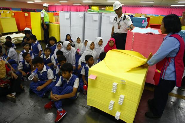 Ratusan Siswa SD Pelajari...