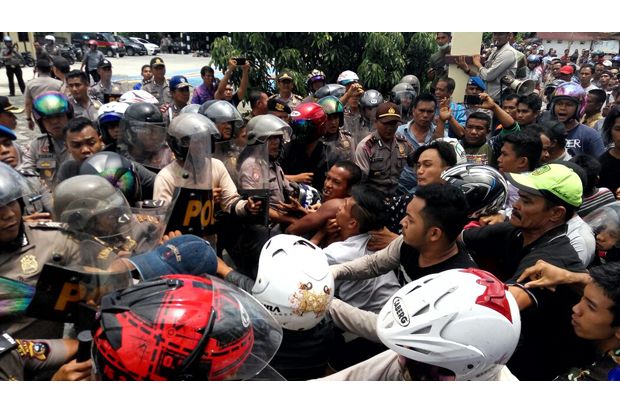 Diduga Main Hakim Sendiri...