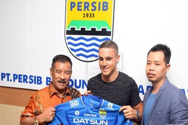 Bobotoh Turut Sukseskan...