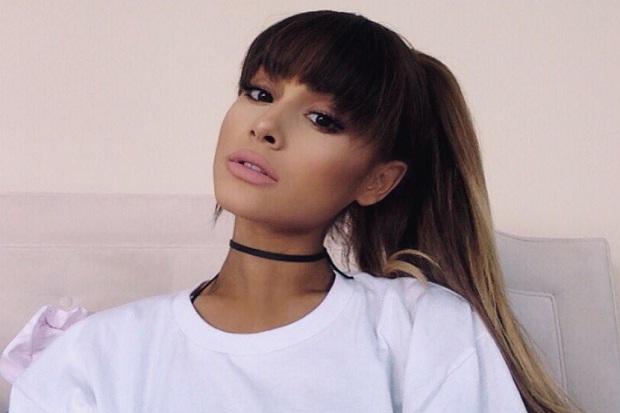 Menjiplak Lagu, Ariana...
