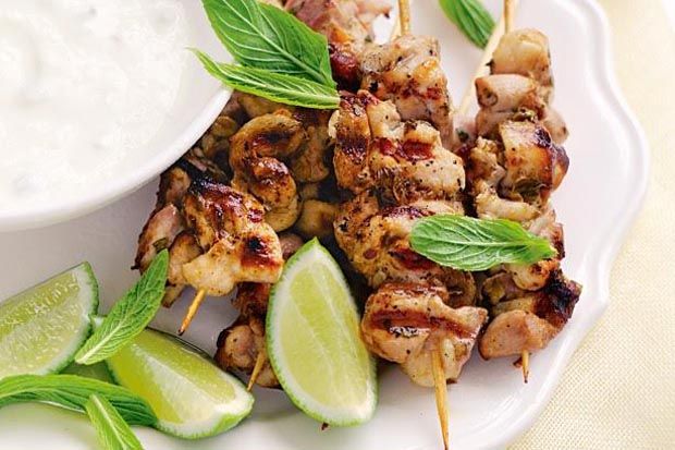 Lezatnya Sate Ayam Mint...