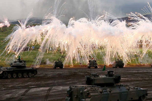 Militer Jepang Bermanuver...