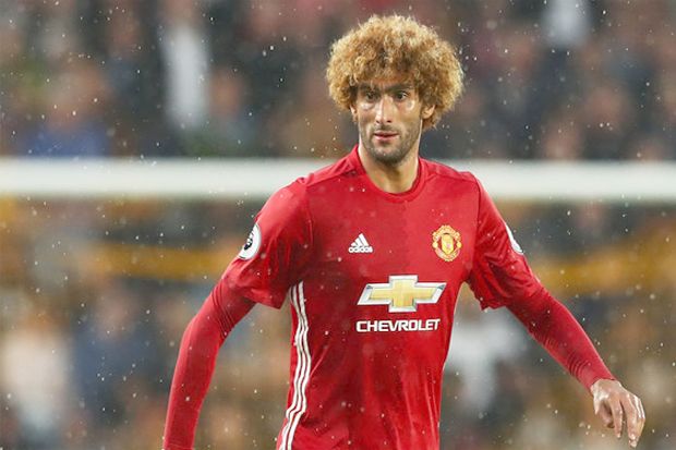 Fellaini Jadi Korban...