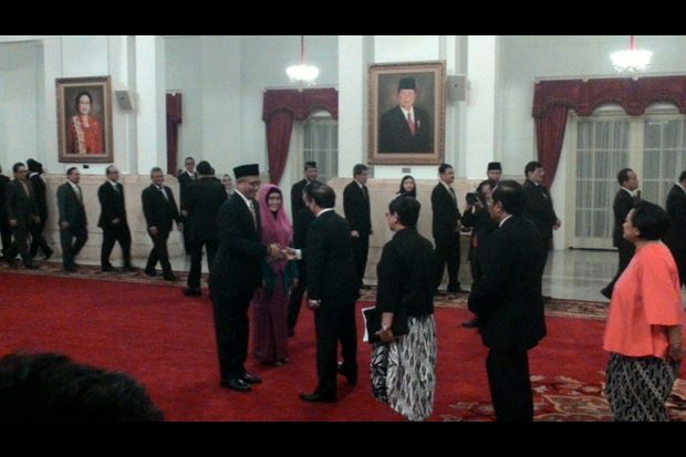 Jokowi Lantik Hasyim...