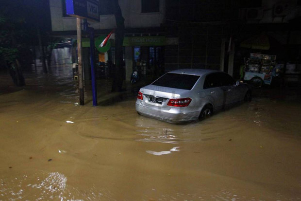 Banjir di Kemang Bukti...